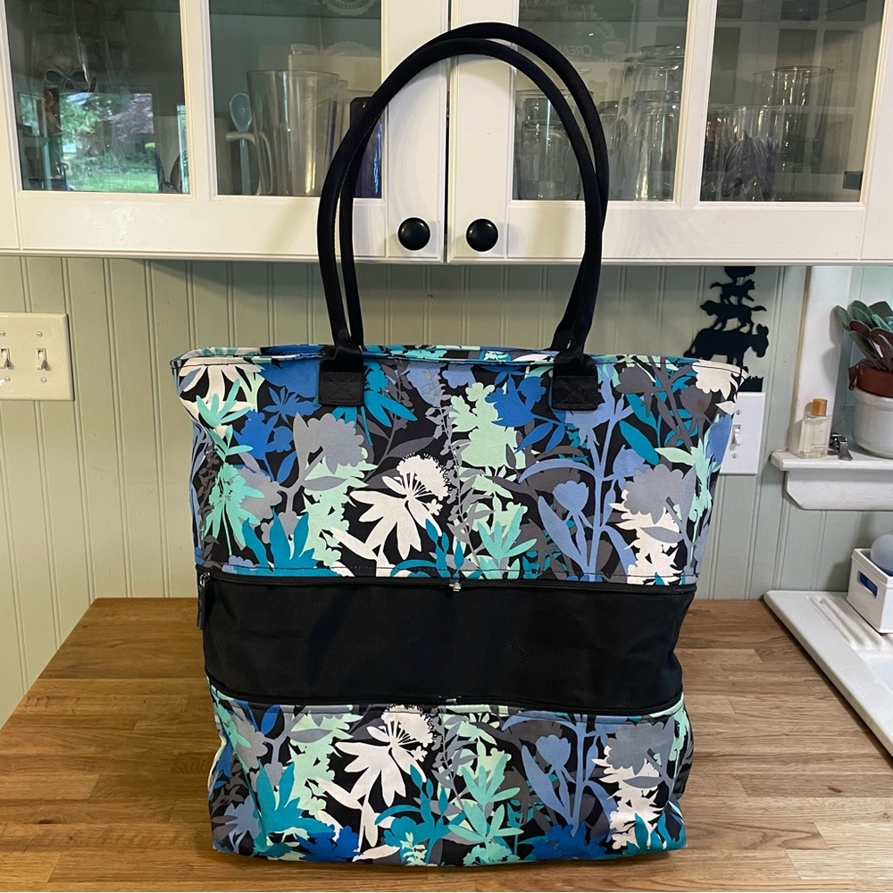 Vera Bradley Lighten Up Expandable Travel Tote